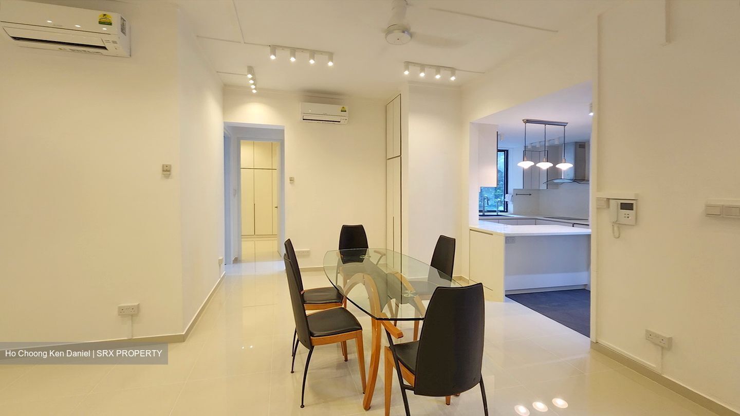 Pebble Bay (D15), Condominium #632507321